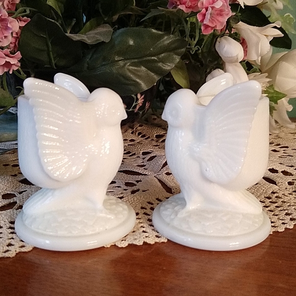 Westmoreland Milk Glass Owls - Picture 2 of 6
